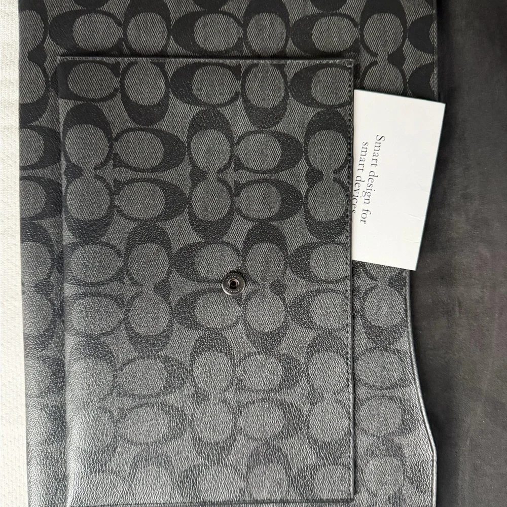 Black Patterned Men's Bag